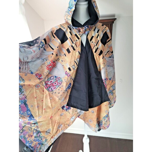 Gustav Klimt The Kiss Galleria Rain Cape w/Hood Travel Pouch Reversible One Size - Picture 6 of 14